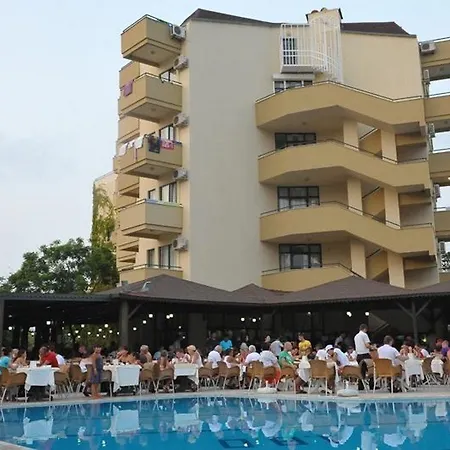 Caretta Relax 4* Konaklı